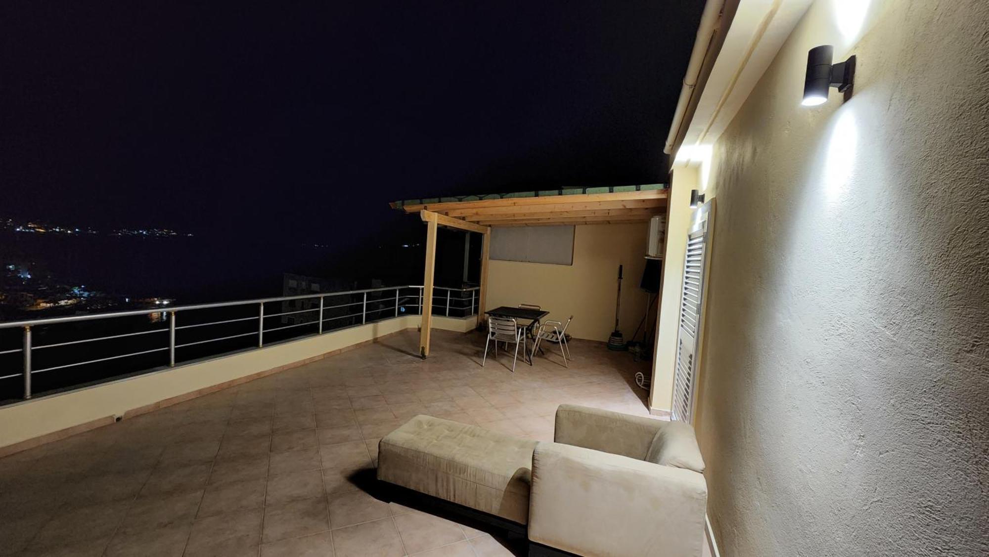 Glen'S Rooftop ساراندا المظهر الخارجي الصورة